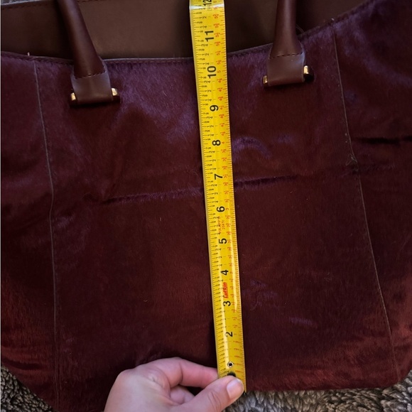 A NEW DAY Faux Hair Tote - Picture 9 of 15